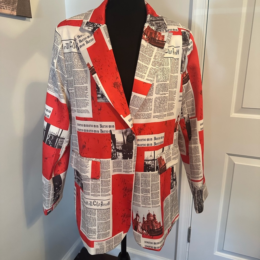 Newspaper-Print Red & White Women's Blazer